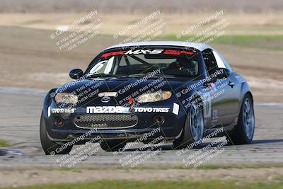 media/Feb-24-2024-CalClub SCCA (Sat) [[de4c0b3948]]/Group 7/Race (Outside Grapevine)/